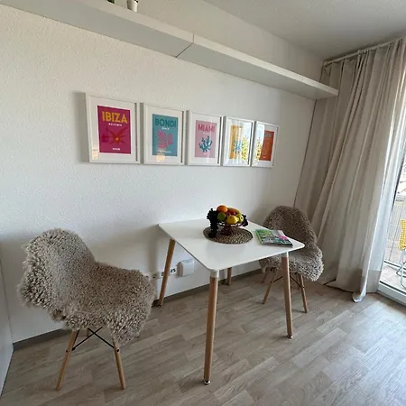 Komfortables, Barrierefreies Mit Sonnigem Balkon In Der Naehe Von Flughafen Und Messe 30 Apartment *